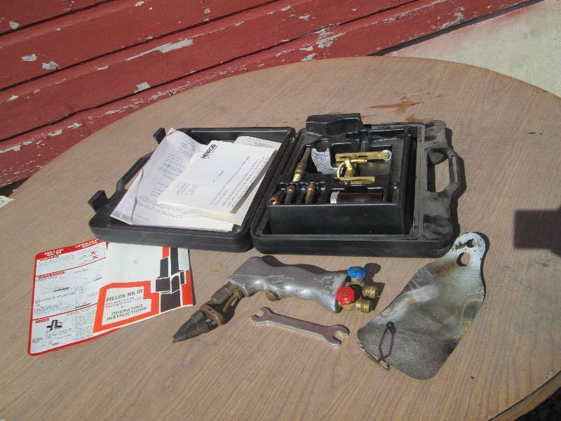 lot 12 image: Dillon MIII oxy acetylene welding ....