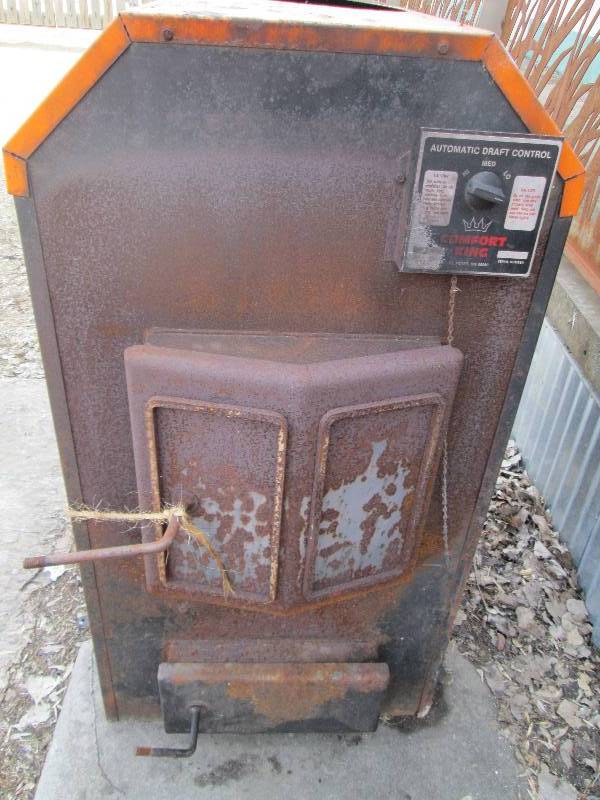 lot 32 image: comfort king automatic draft contro...