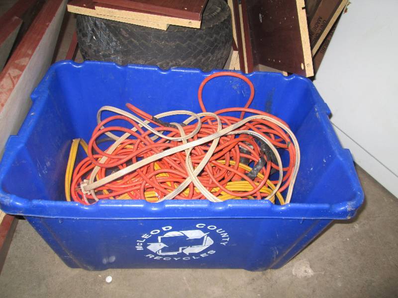 lot 80 image: recyling bin full of extention cord...