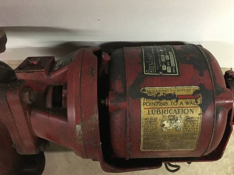 lot 19 image: Bell And Gossett Bearing Assembly 16 HP Water Circulator Motor