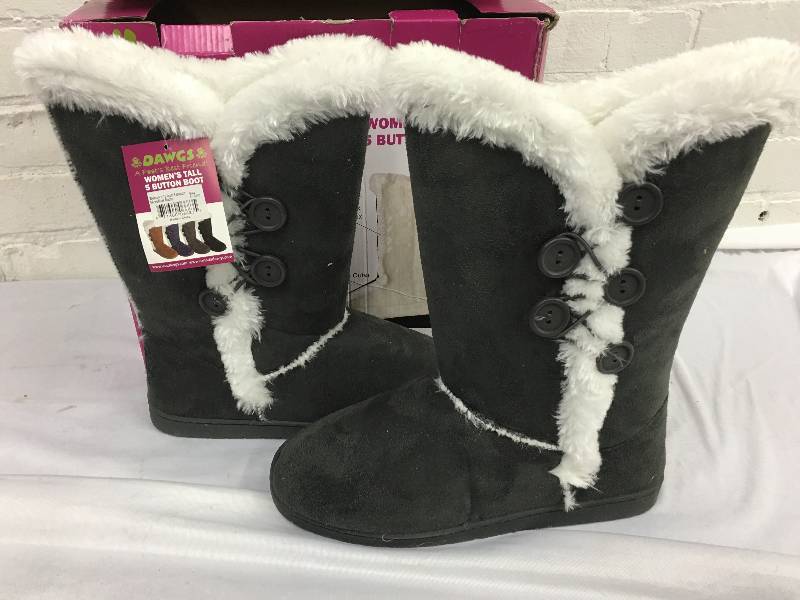 lot 75 image: Womens 13-inch 5-Button Microfiber Boots Size 10