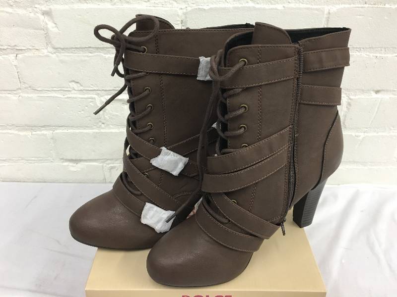 lot 81 image: Dolce by Mojo Moxy Womens Diddley Harness Boot Size 9.5