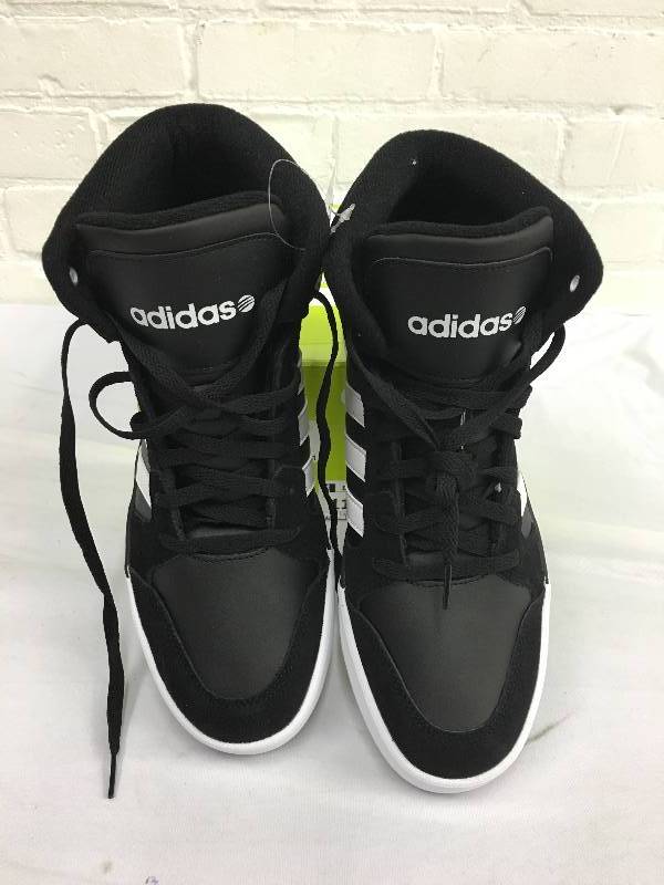 lot 86 image: Adidas Mens Raleigh Mid-High Sport Shoe Retail $90 Size 11