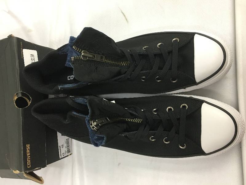 lot 101 image: Mens Converse CTAS Unisex Military Nylon Sneaker Size 13 Retail $90