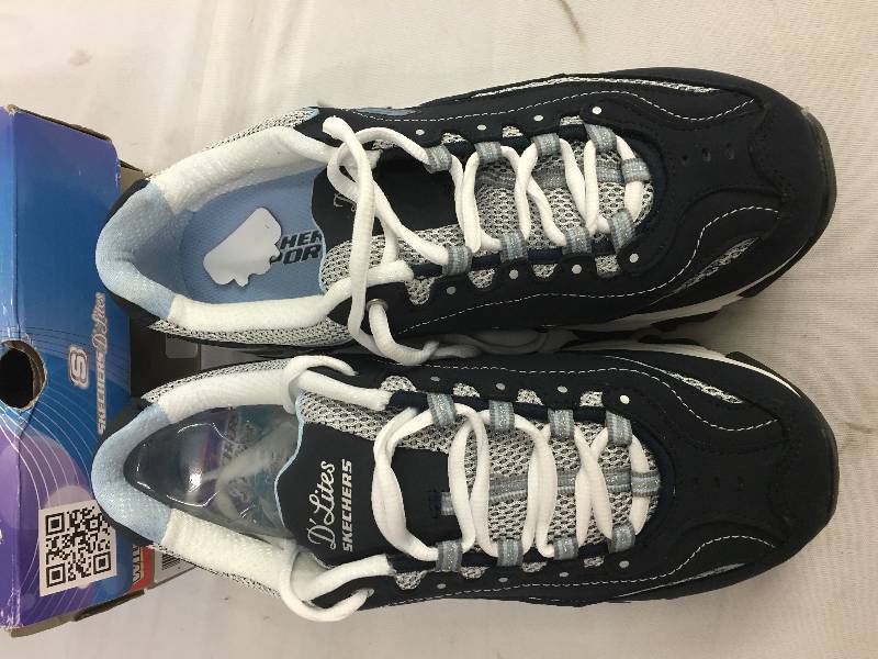 lot 106 image: Skechers Womens Centennial Life Saver Memory Foam Sport Shoe Retail $75 Size 7.5