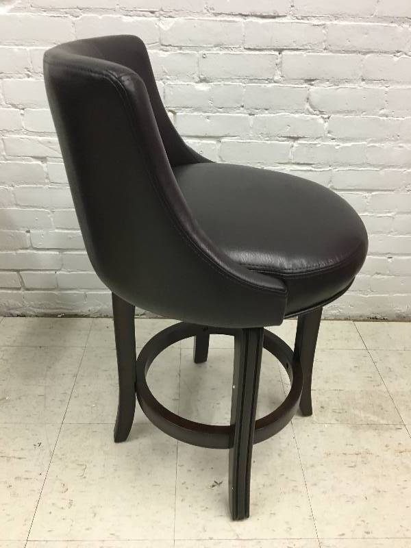 lot 270 image: Napa Valley Swivel Counter Stool retail $279