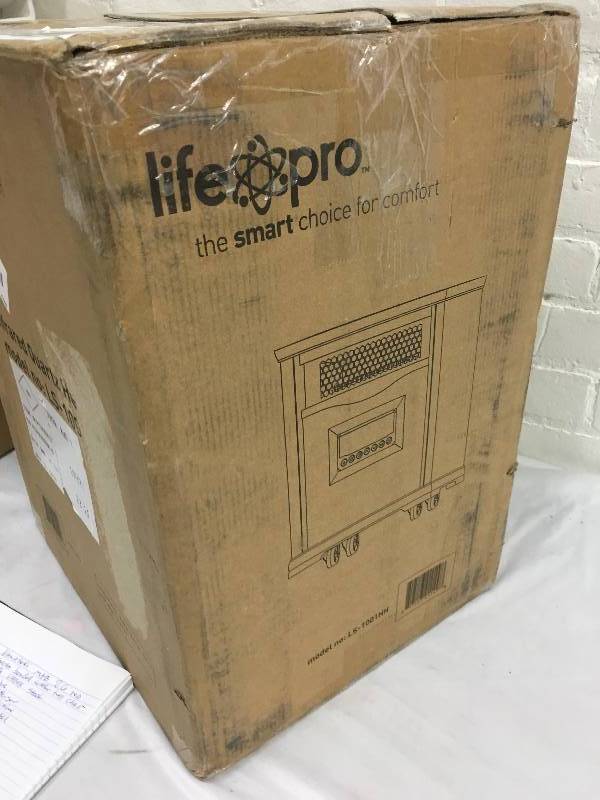 lot 276 image: LifeSmart Electric Infrared Quartz Heater retail $119