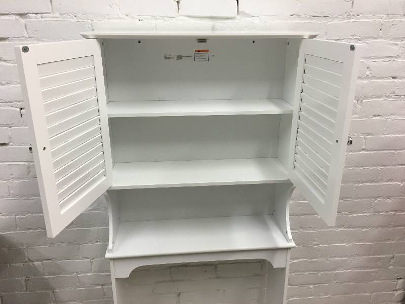 lot 277 image: Ellsworth 2-Door Spacesaver - White