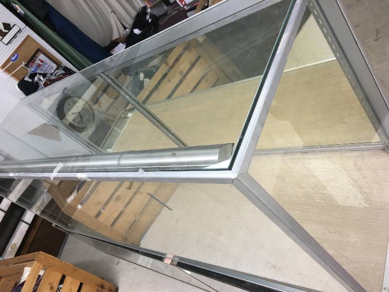 lot 298 image: glass display cabnient 26x70