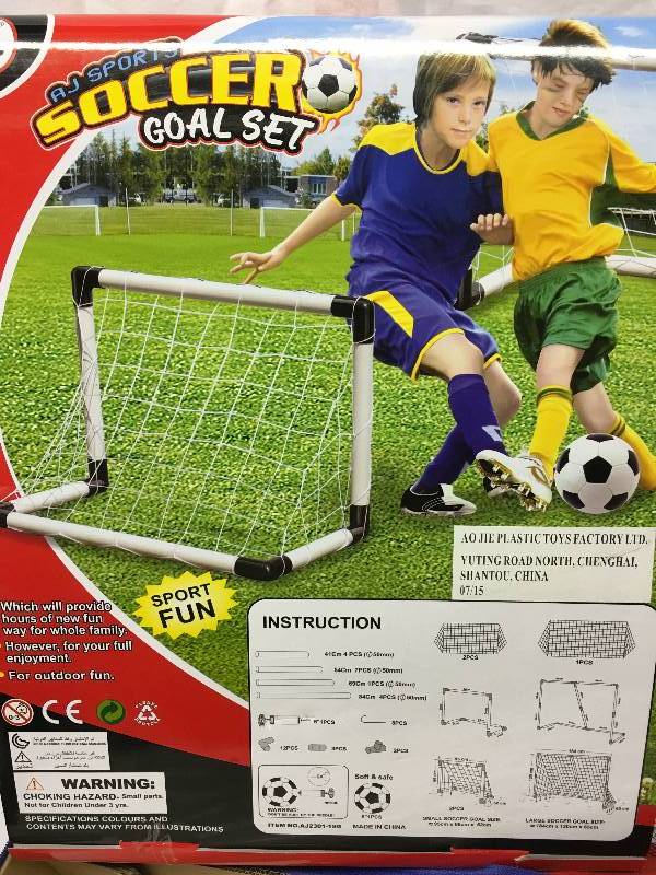 lot 232 image: 2-in-1 Soccer Goal Set