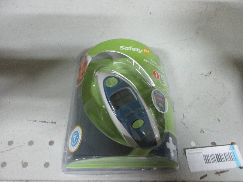 Ear thermometer