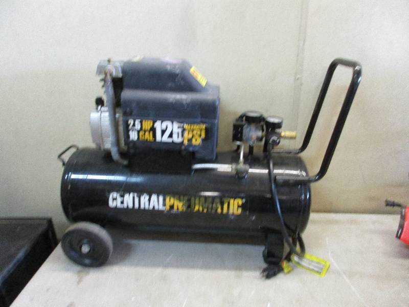 Air compressor