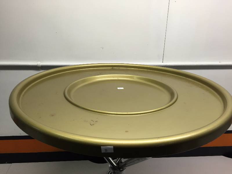 POKER TABLE, COMES APART