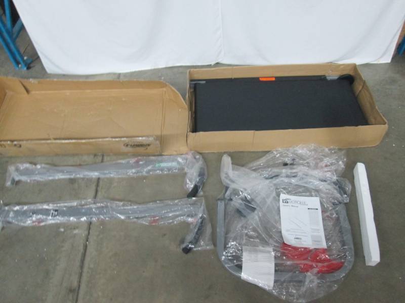 lot 36 image: Stamina InMotion II Treadmill