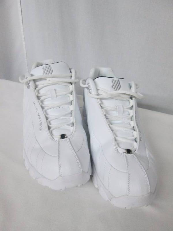 lot 56 image: K-Swiss Mens ST329-Wide Shoe