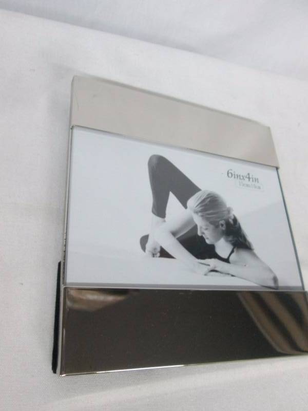 lot 79 image: Picture Frame