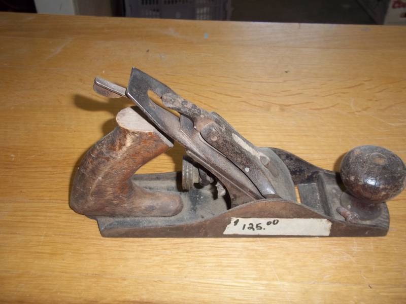 lot 34 image: 9 12 wood plane