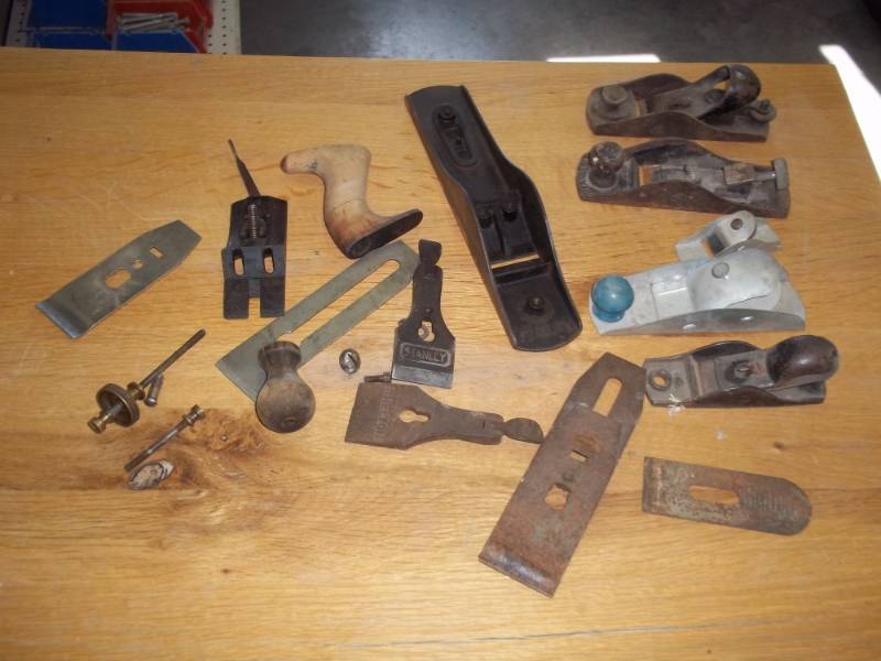 lot 55 image: assorted wood plane parts