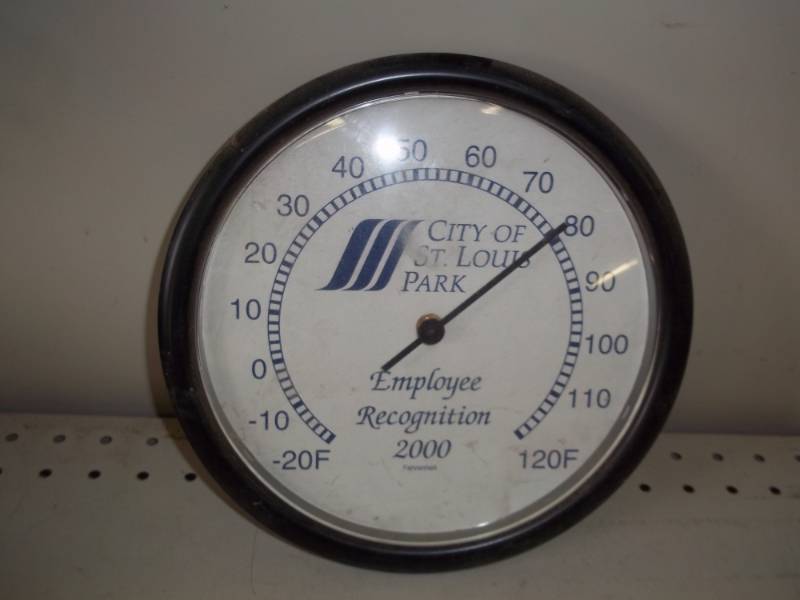 lot 87 image: thermometer