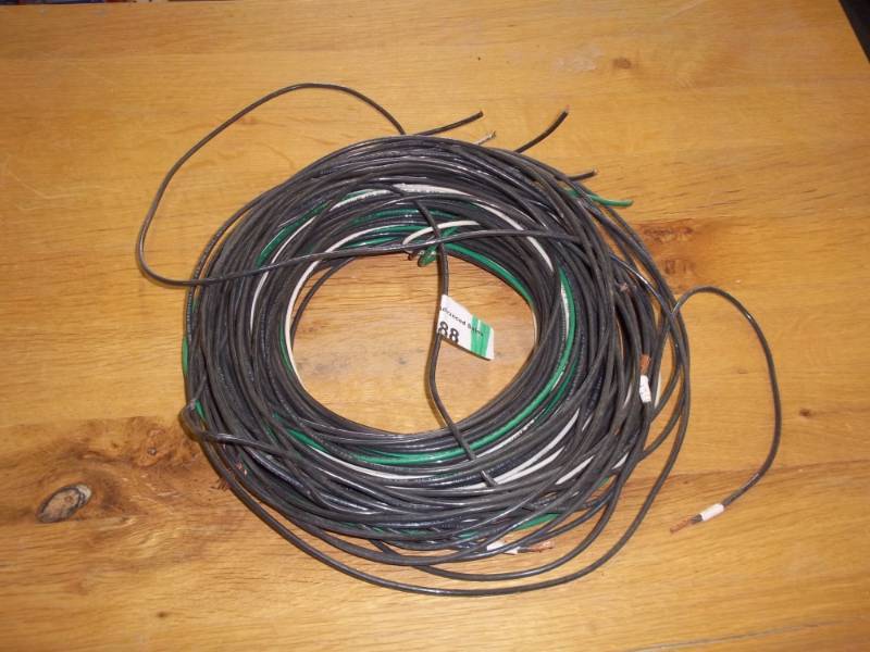 lot 88 image: assorted wire