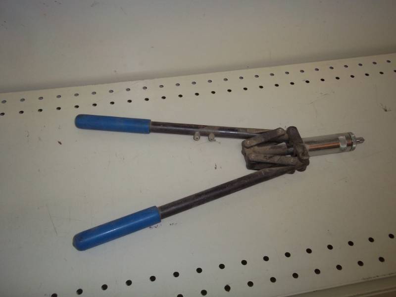 lot 149 image: riveter