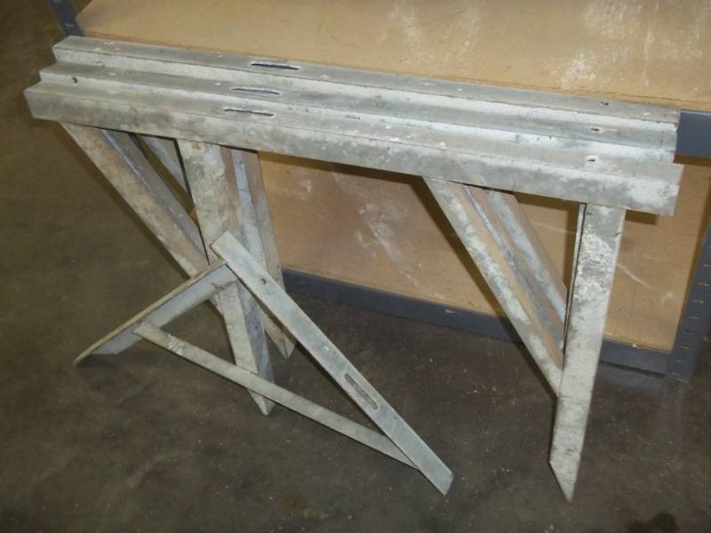 lot 202 image: metal table frame