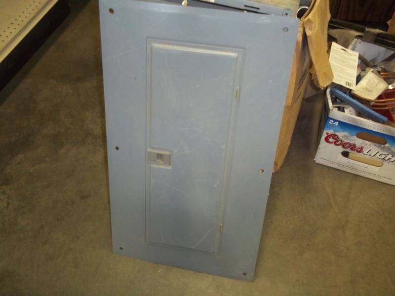 lot 209 image: fuse panel