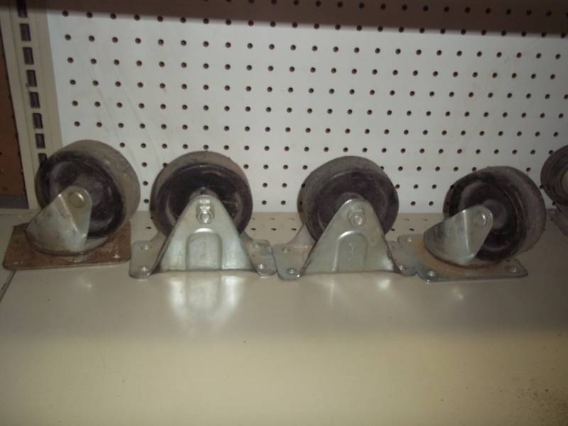 lot 247 image: 4 Caster wheels