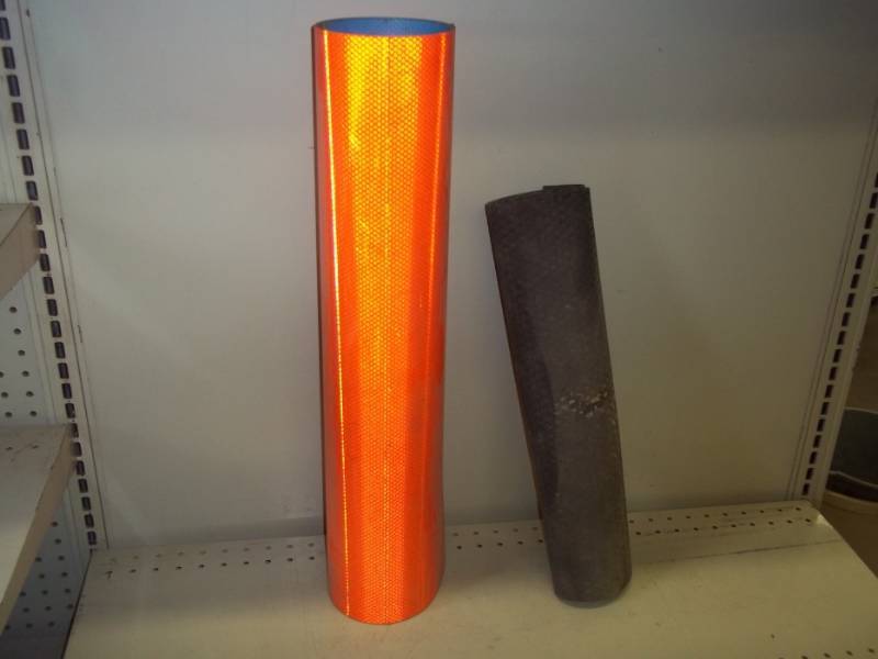 lot 274 image: Roll of orange reflective material and shelf liner