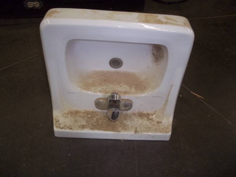 lot 304 image: Bathroom Sink with faucet