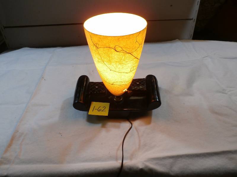 unique lamp works.