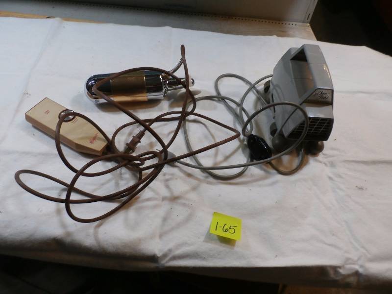2 vibrators