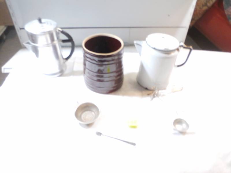coffee potscookie jar.