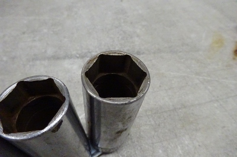 lot 14 image: Snap On 11 pc deep sockets