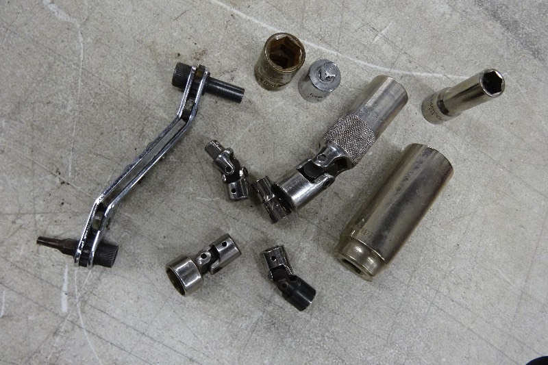lot 35 image: Matco Sockets