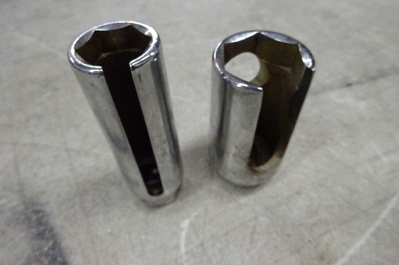 lot 40 image: Mac Sockets