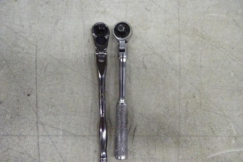 lot 44 image: Matco Lot of 2 Ratchets