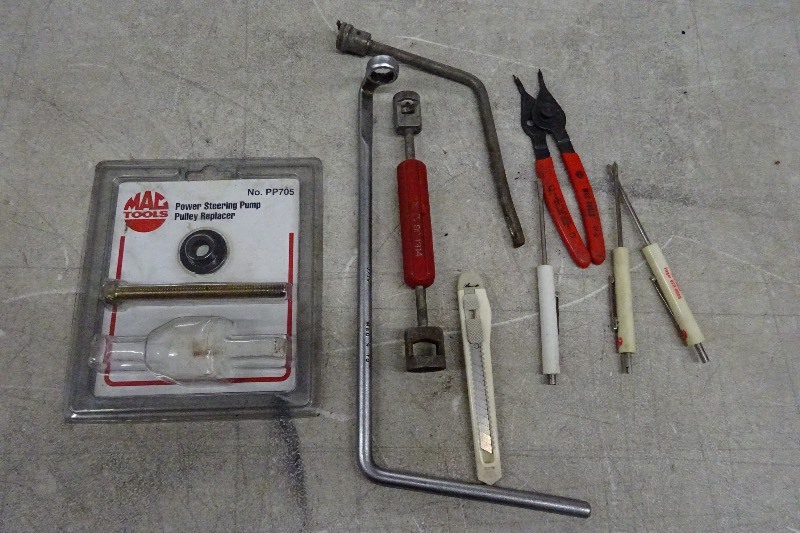 lot 70 image: Mac tools