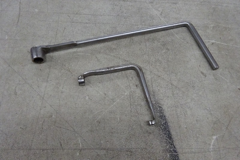 lot 83 image: Snap On wrenchs