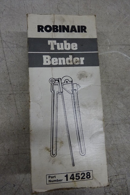 lot 23 image: Robinair tube bender