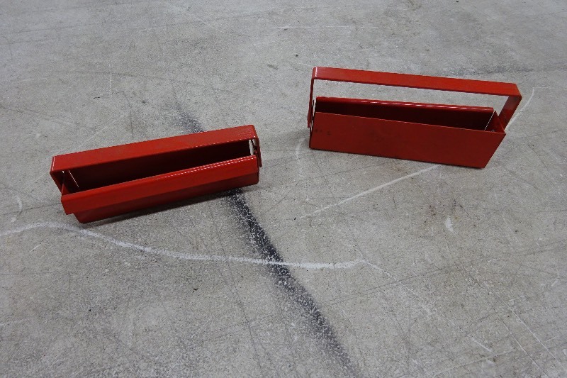 lot 34 image: Matco socket holder