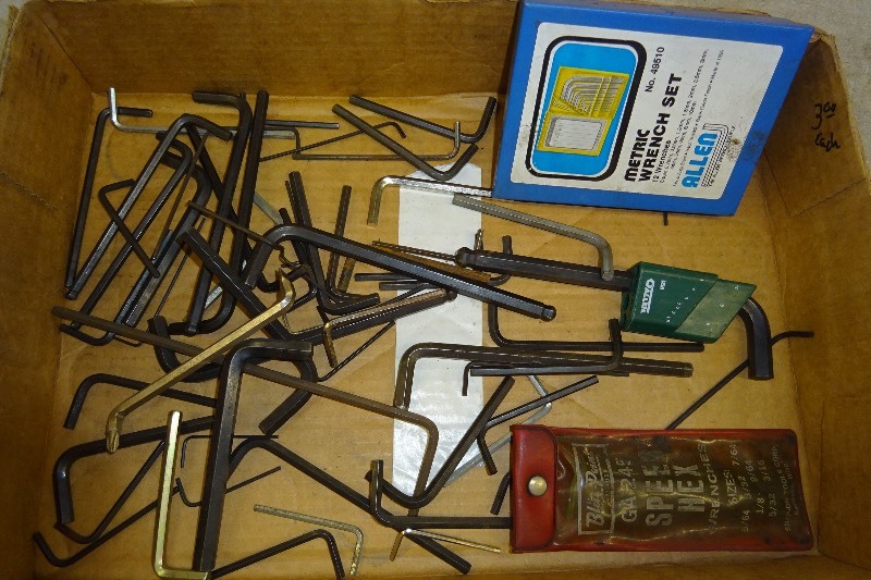 lot 43 image: Hex wrenchs