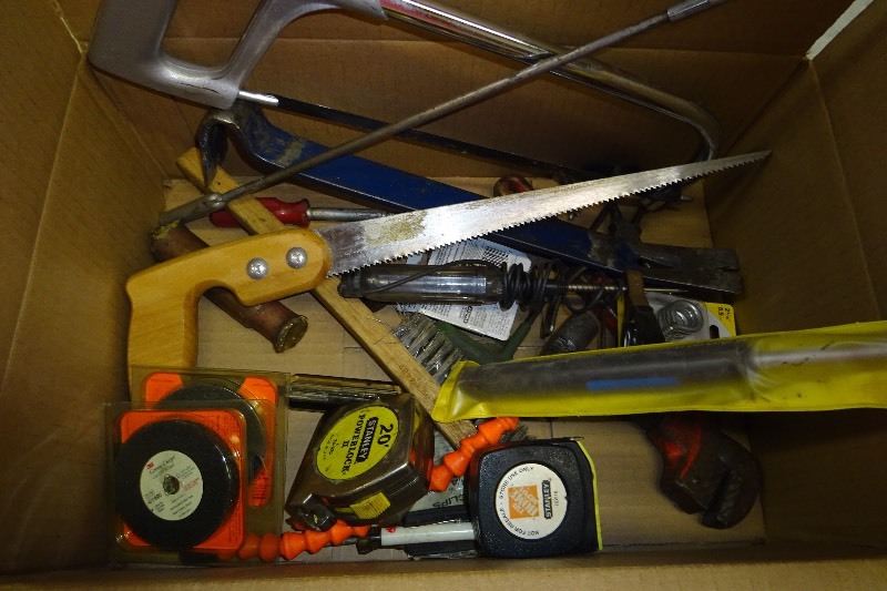lot 99 image: Tools