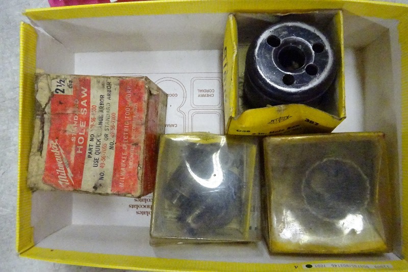 lot 107 image: Hole saws