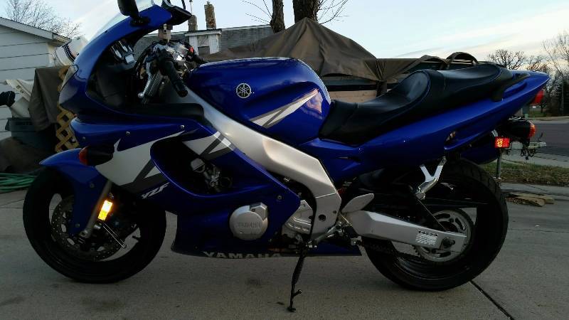 2005 Yamaha YZF 600 CC