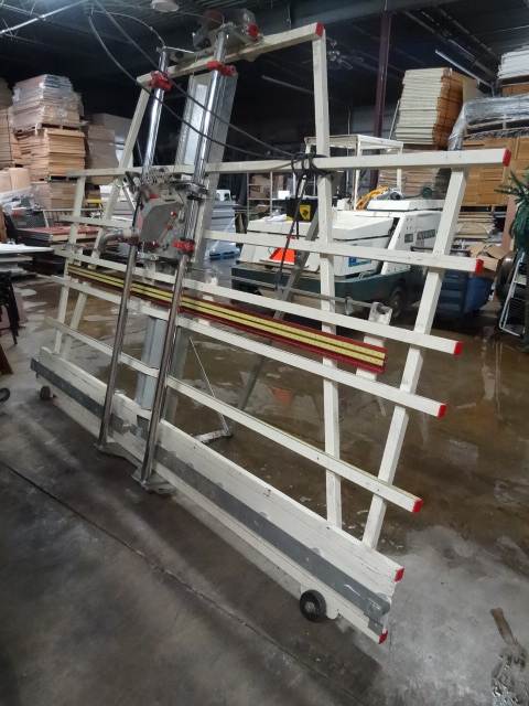 lot 1 image: SSC Model 5860-T278 Panel Saw
