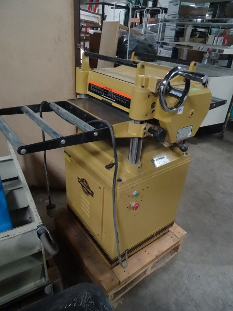 lot 2 image: Power Matic Gold Series