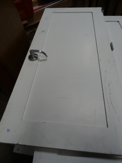 lot 34 image: Solid Wood Door with Hinges