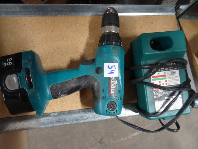 lot 54 image: Makita 18 Volt Drills