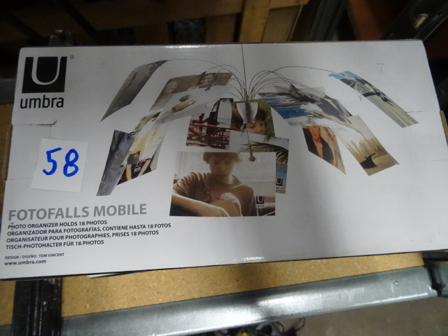 lot 58 image: Foto Falls Mobile Photo Organizer